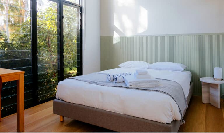 14-Interior_Bedroom2